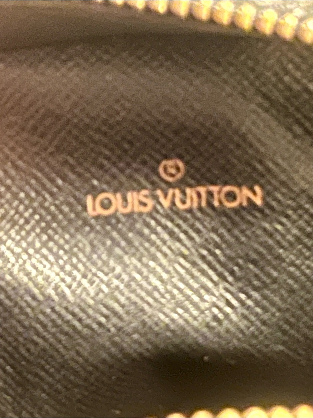 GUC Louis Vuitton Epi Danube Shoulder Bag Crossbody Bag Noir - Picture 13 of 17